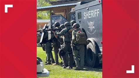 Bradford County Swat Team Detains Several People On Drug Warrants