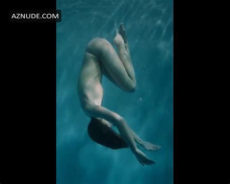 FLO 2005 NUDE SCENES AZNude