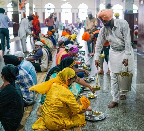 Eat Drink KL | Langar at the Golden Temple, Amritsar