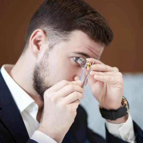 Forever Starts Now When it Comes to Buying Diamonds – M&B