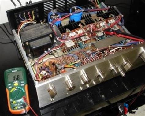 onkyo   integrated amplifier    tested  time power