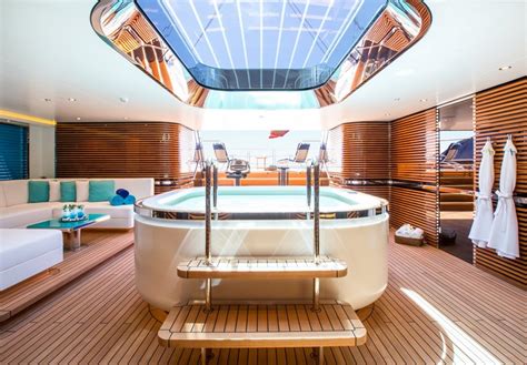 These Are 7 Of The Best Yacht Beach Clubs Out There Luxury Yachts