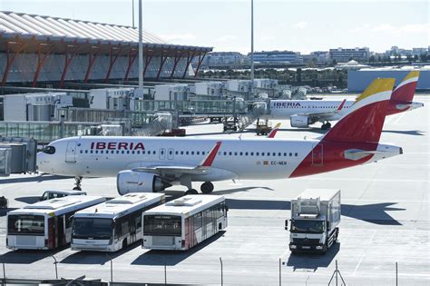 Ugt Y Ccoo Anuncian Huelga En El Handling De Iberia Para Los D As