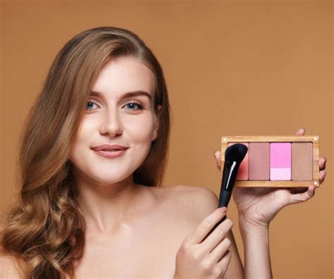 How To Pick The Right Blush Color That Glam Woman