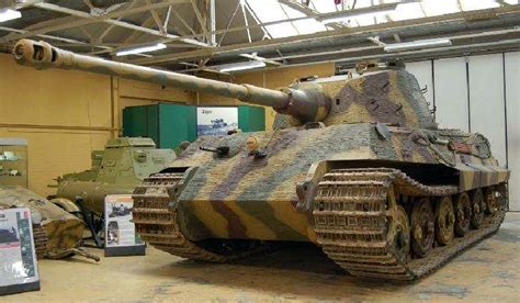 2-й Гвардейский танковый корпус - Tiger II
