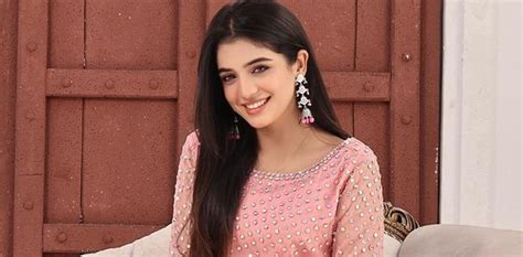 VIRAL Laiba Khan S Latest Pictures On Instagram