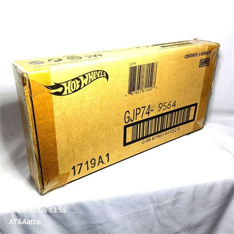 Rare Hot Wheels Scale FAST And FURIOUS Pack Premium Set With Original Shipper S Box