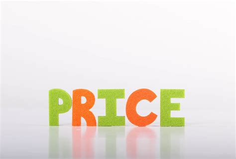 bitcoin coin  price monitoring text creative commons bilder
