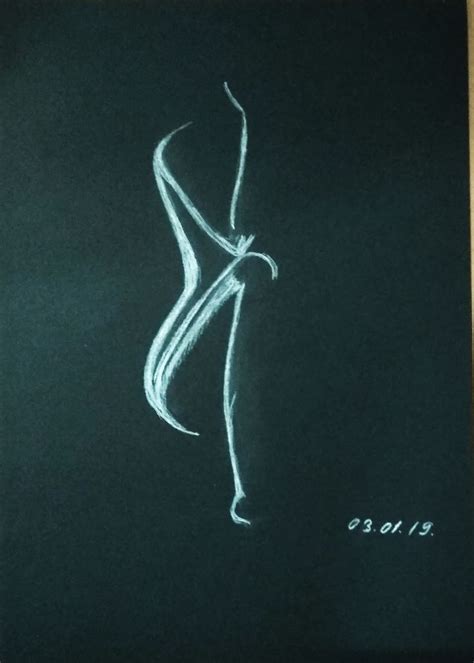 Женский силуэт.