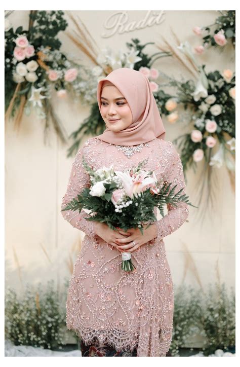 Dress Engagement Hijab at Ruth Leet blog