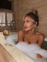 Hannah Palmer Flaunts Her Fantastic Butt And Sweet Big Boobs In These Various Nude Photoshoots