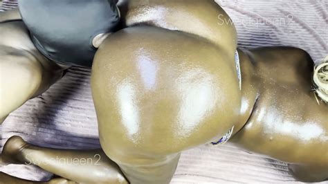 A Happy Ending Between A Porn Star And A Home Service Masseur