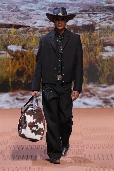 Pharrell Williams Pour Louis Vuitton D Tails Mode L Esprit