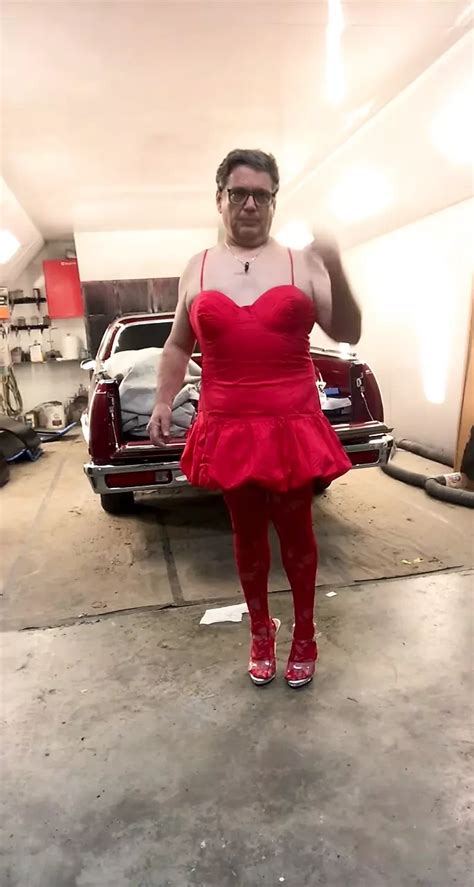 New Very Sexy Red Dress Gay Crossdresser Crossdresser Porn Feat Dozensummer Xhamster