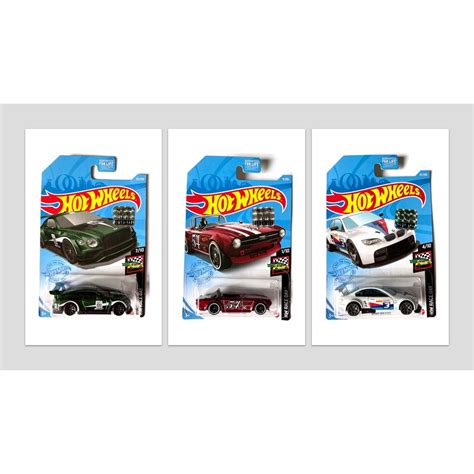 Hot Wheels Factory Sealed HW Race Day Bentley Continental BMW M3 GT2 Triumph TR6 FS3