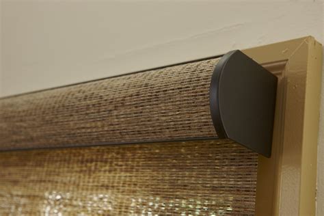 The Cassette Roller Shade From Horizons This Is A Detail Of The Fine Fabric Wrapped Headrail