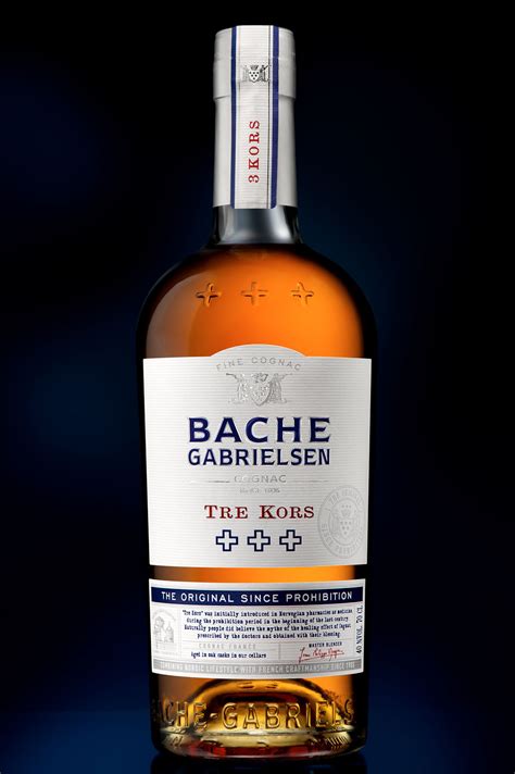 Bache-Gabrielsen, Tre Kors Original on Behance