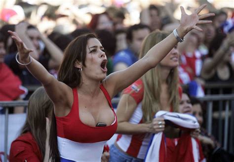 Top 10 Hottest Female Football Fans This World Cup Hot Pics And Images