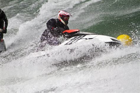 Jet boat racing editorial stock photo. Image of moving - 105983203