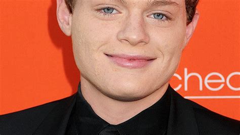 Sean Berdy - TV Guide