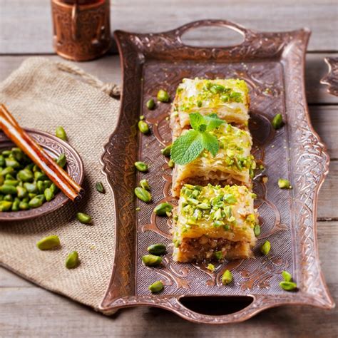 Postre Turco De Pistacho Y Hojaldre Baklava Foto Premium