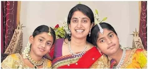 Ys Jagan Mohan Reddy Biography Age Wife Daughters Sharmila Ys