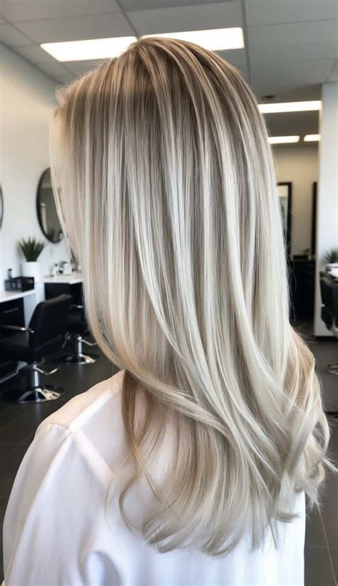 16 Honey Blonde Balayage Ideas Radiant Looks For Sun Kissed Hair We Heart Hairstyles