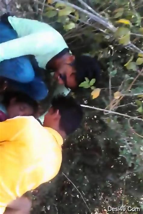 Desi Bihari Randi Group Sex In Village