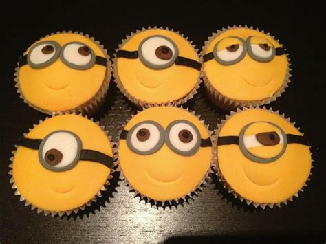 How To Make Minion Cupcakes Artofit