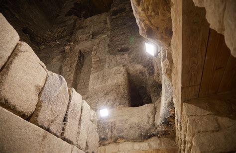 Stepping Inside The Step Pyramid Of Djoser Sailingstone Travel