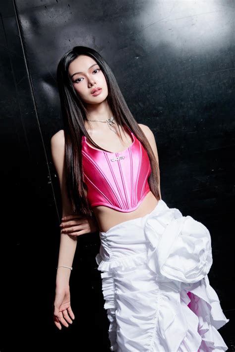 Đời thực sexy của Như chài trai đóng phim hot nhất giờ vàng VTV Báo Quảng Ninh điện tử