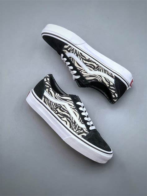 Кеды Vans - купить с доставкой по выгодным ценам в интернет-магазине ...