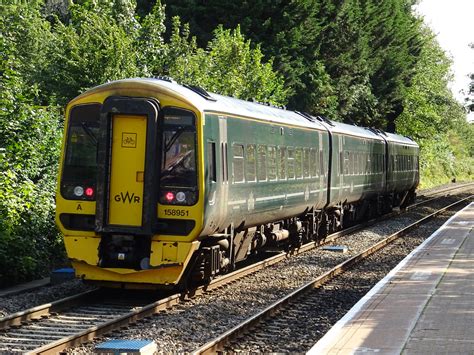 Gwr 158951 Yate Great Western Railway Class 158 158951 Flickr