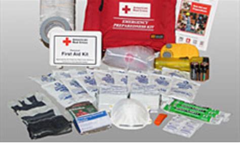 Red Cross Emergency Preparedness Kit | Uncrate