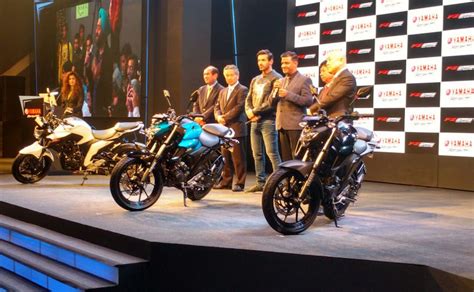 Xe naked bike siêu rẻ Yamaha FZ 25 chính thức trình làng