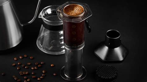 The Difference Between Aeropress And V60 Coffee Makers