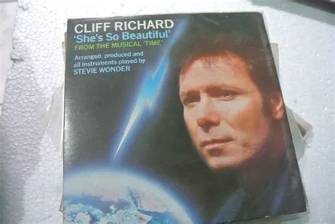 Compacto Cliff Richard She S So Beautiful Ler Descrição Mercadolivre