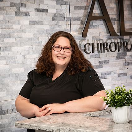 Dr. Lindsay Rehling of Align Chiropractic Clinic