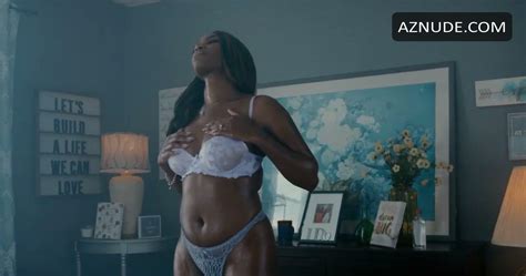 Elizabeth Foxx Nude Aznude