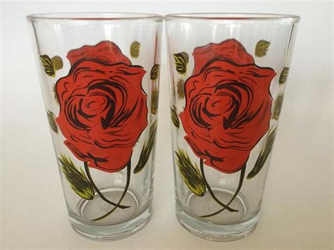 Retro Rose Glassware Valentines Glasses Vintage Glassware Patterned Glassware Vintage Glassware