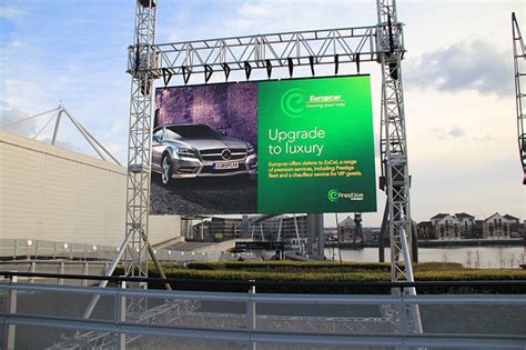 Outdoor Advertising LED Display Screen for Shop or Company