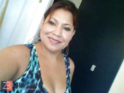 Gordita Cachonda ZB Porn