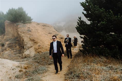 Moody Elopement On The Foggy Coastal Cliffside Karina Maks