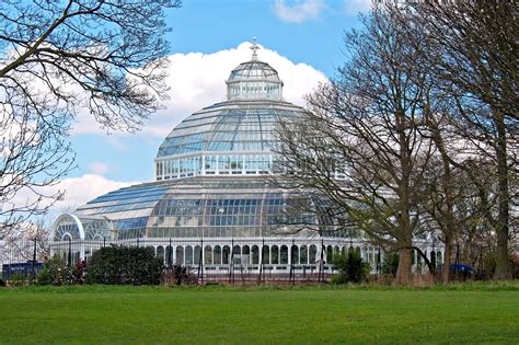 Sefton Park In Liverpool One Of Liverpools Beloved Green Spaces Go