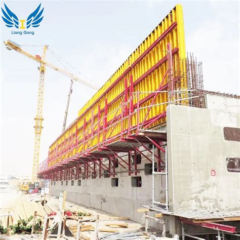 China Lianggong Manufacture Concrete Cantilever Climbing Formwork For