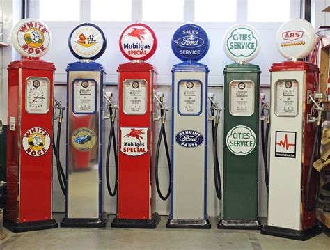 Photo Gallery Retro Gas Pumps