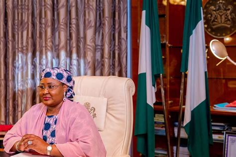 Aisha Buhari Biography | Cup | Net Worth | Age | Family | Naijabiography