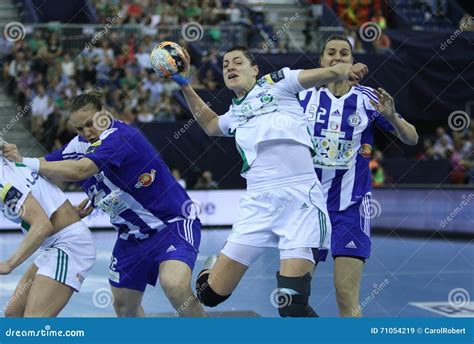 HANDBALL WOMEN EHF CHAMPIONS LEAGUE FINAL 4 â GYORI AUDI ETO KC Vs