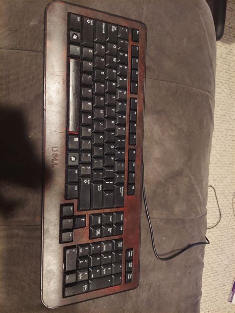 Made My Old Dell Keyboard New Started With A Red Paint Job Then Used