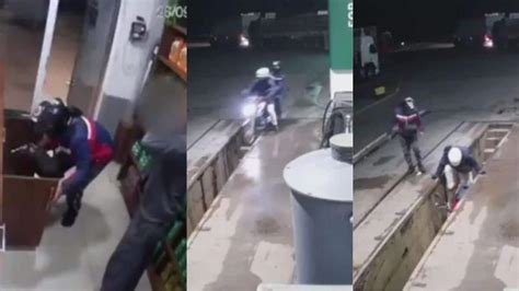 Video Ladrones Se Cayeron De La Moto En La Que Huían Y Los Capturaron